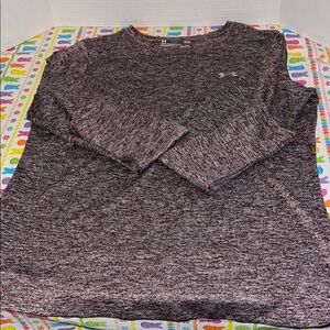 Under Armour Heathered Long Sleeve Shirt